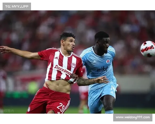 奥林匹亚科斯如何凭借战术与资源垄断希腊足球联赛的霸主地位